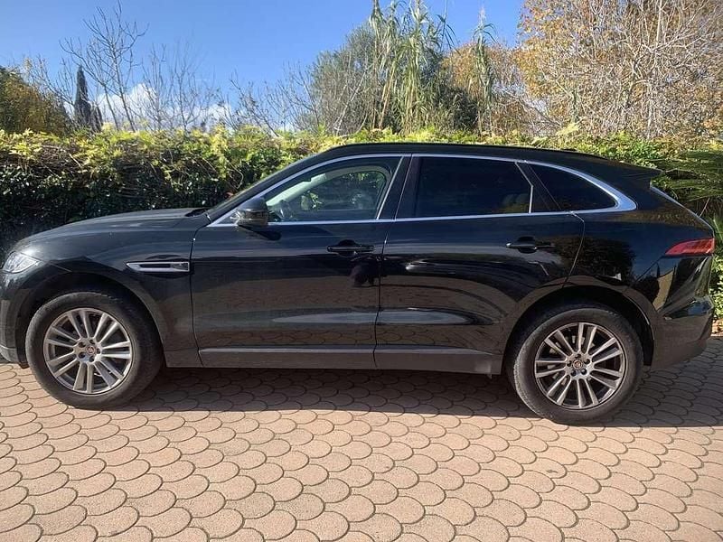 Usata Jaguar F-Pace Prestige 179 CV (131 kW) 2018 Nero SUV