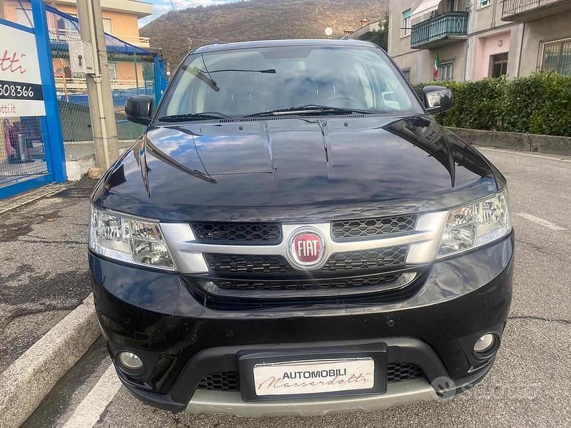 Usata Fiat Freemont 170 CV (125 kW) 2012 Nero metallizzato SUV