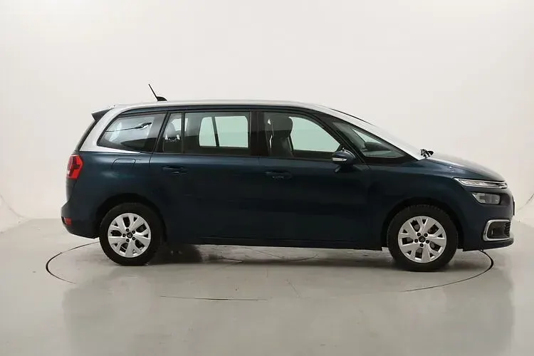Käytetty Citroën C4 SpaceTourer Feel 131 HP (96 kW) 2020 Tila-auto