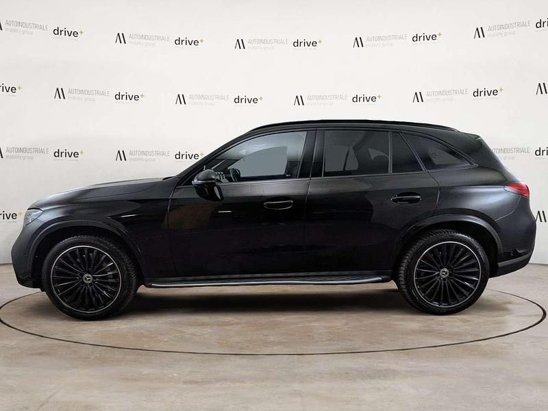 Usata Mercedes GLC220 AMG Line Premium 197 CV (144 kW) 2023 Nero SUV