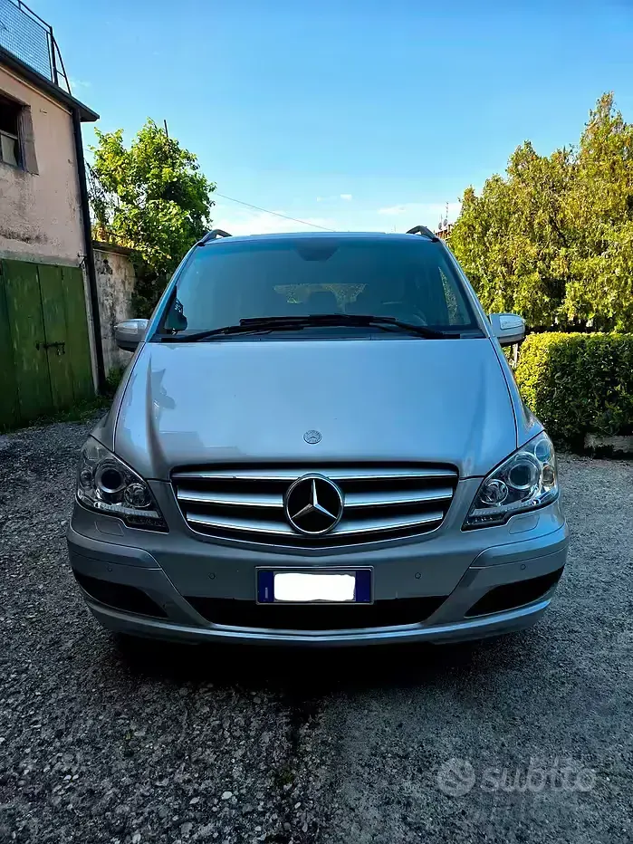 Usata Mercedes Viano 163 CV (119 kW) 2013 Grigio Monovolume