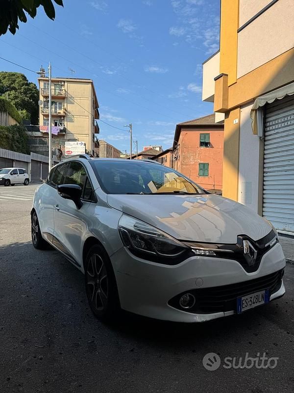 Usata Renault Clio GrandTour 90 CV (66 kW) 2013 Bianco Station wagon