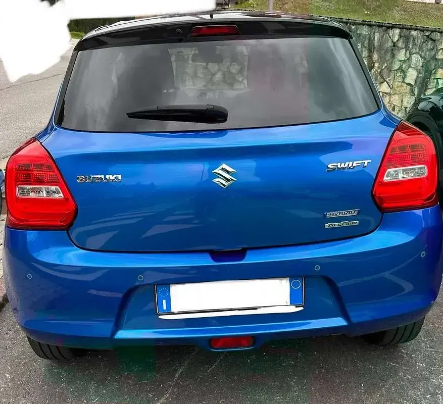Usata Suzuki Swift 83 CV (61 kW) 2022 Blu/azzurro Utilitaria
