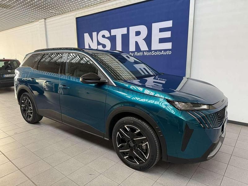 Usata Peugeot 5008 Allure 145 CV (106 kW) 2025 Blu/azzurro SUV