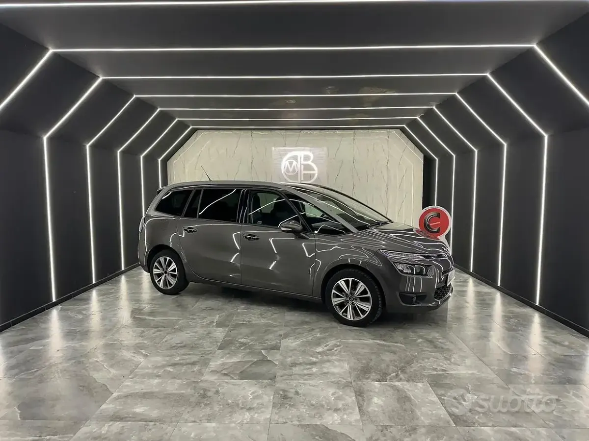 Usata Citroën Grand C4 Picasso Business Class 120 CV (88 kW) 2015 Grigio Monovolume