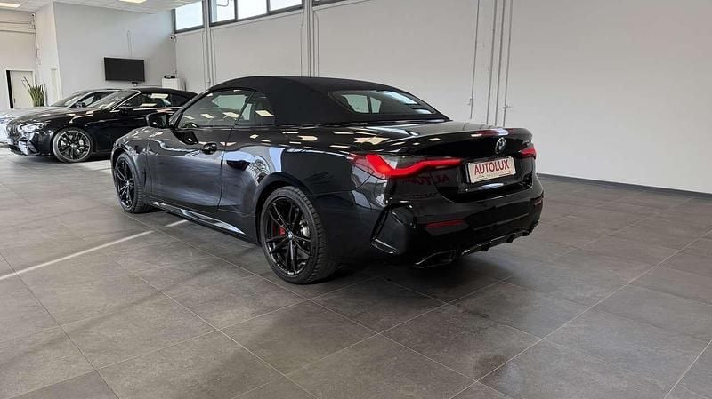Usata BMW 440 340 CV (250 kW) 2024 Nero Cabrio