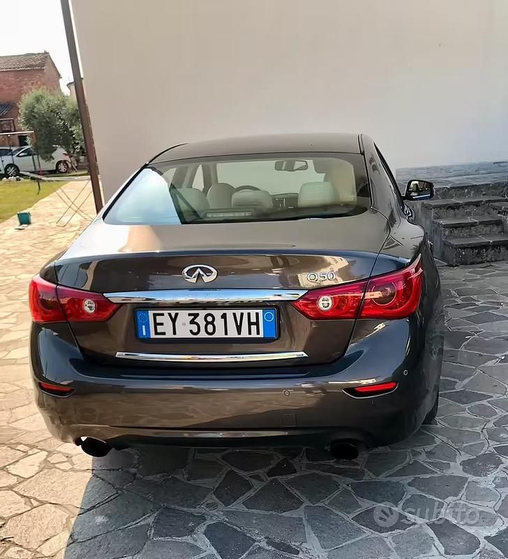 Usata Infiniti Q50 Sport Tech 170 CV (125 kW) 2013 Berlina