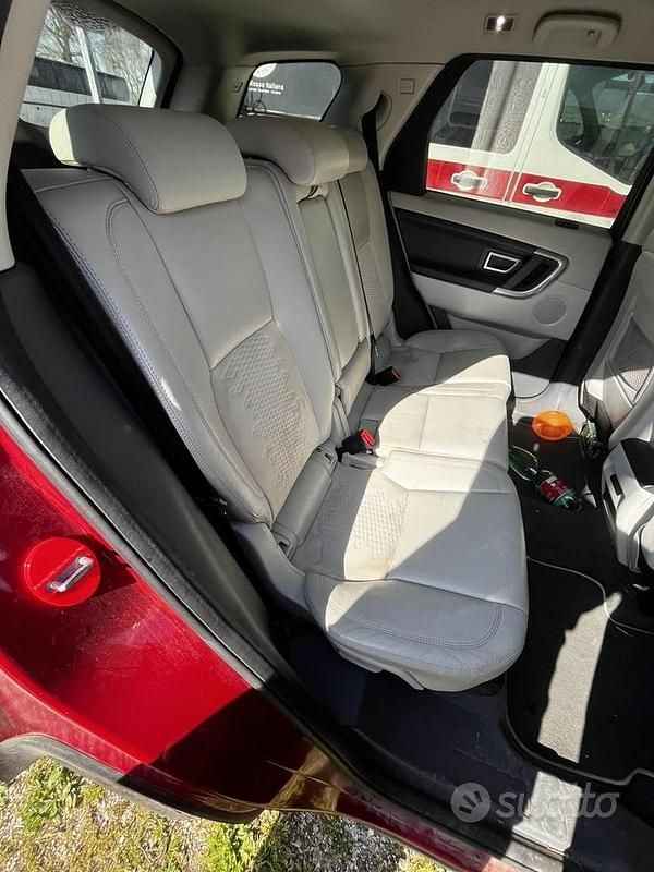 Usata Land Rover Discovery Sport 150 CV (110 kW) 2016 Rosso SUV