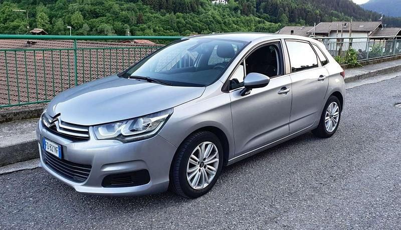 Usata Citroën C4 Feel 99 CV (72 kW) 2016 Argento Berlina