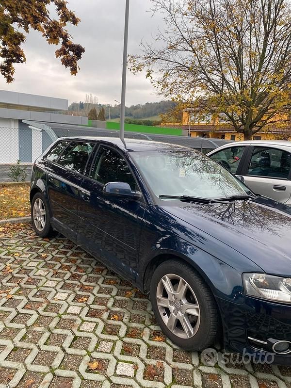 Usata Audi A3 Ambiente 90 CV (66 kW) 2012 Blu Berlina