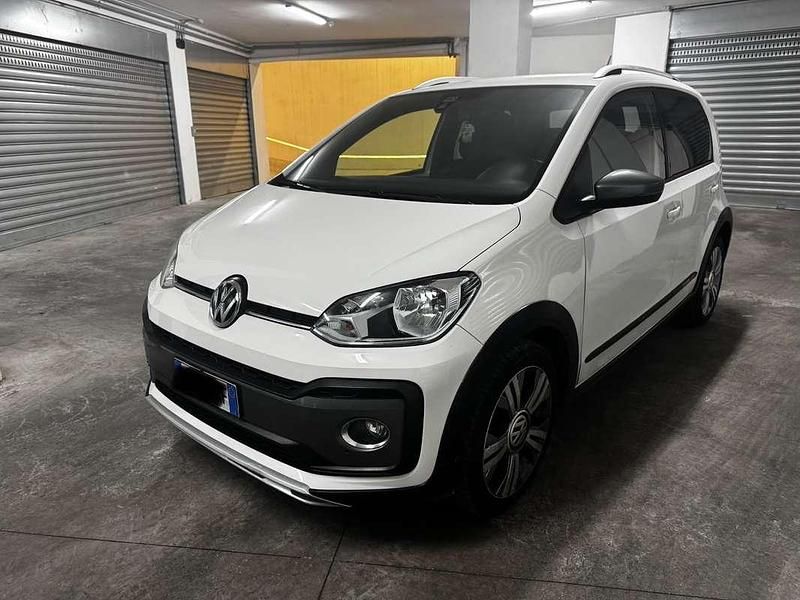 Usata VW up! 75 CV (55 kW) 2018 Bianco Utilitaria