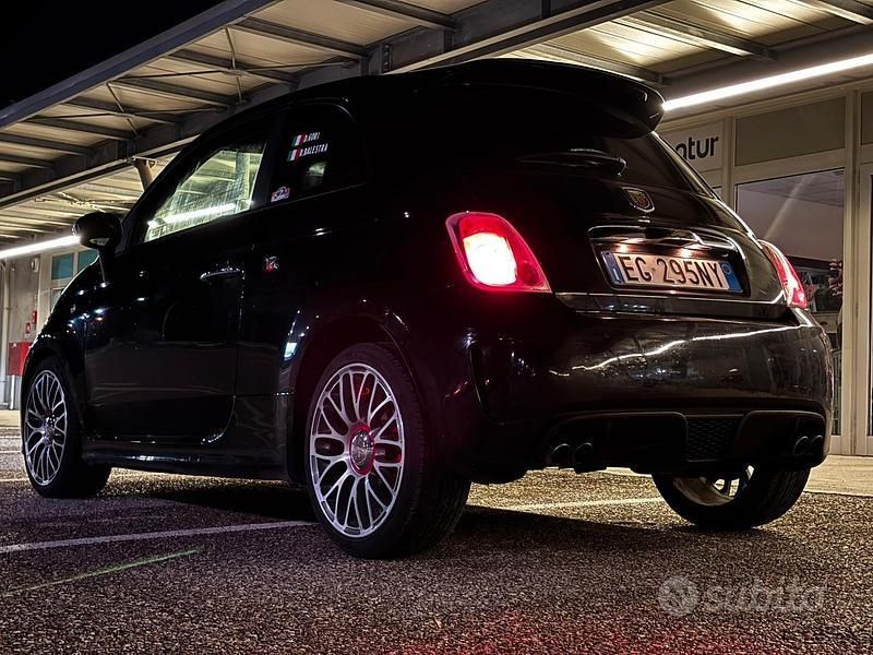 Usata Abarth 500 Custom 135 CV (99 kW) 2013 Nero Utilitaria