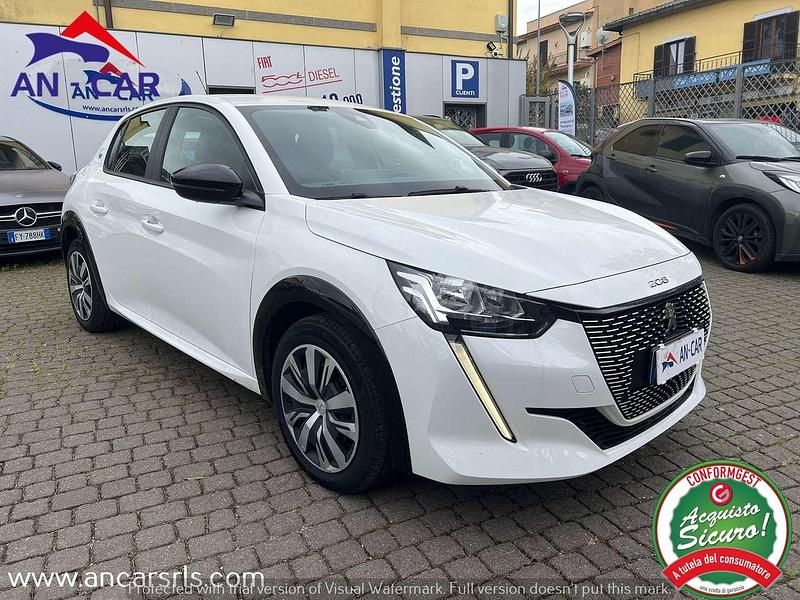 Usata Peugeot e-208 Active 56 kW (77 CV) 2023 Bianco Utilitaria
