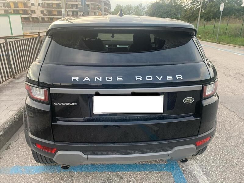 Nero Usata 2019 Land Rover Range Rover evoque SE Dynamic SUV | 21.200 € (Super prezzo) - Immagine 1/4