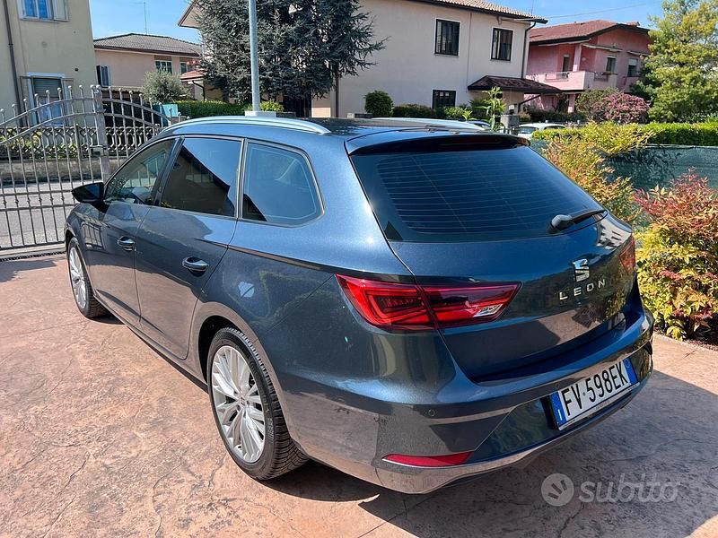 Usata Seat Leon 115 CV (84 kW) 2019 Grigio Station wagon