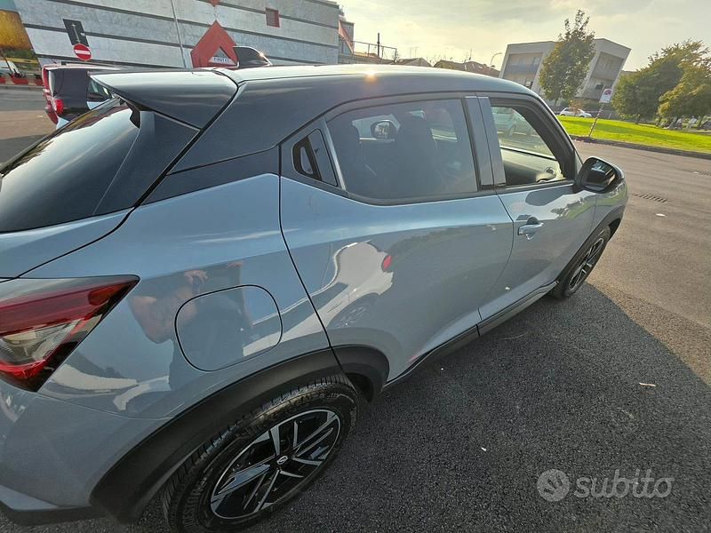 Usata Nissan Juke N-Connecta 114 CV (83 kW) 2024 Grigio SUV