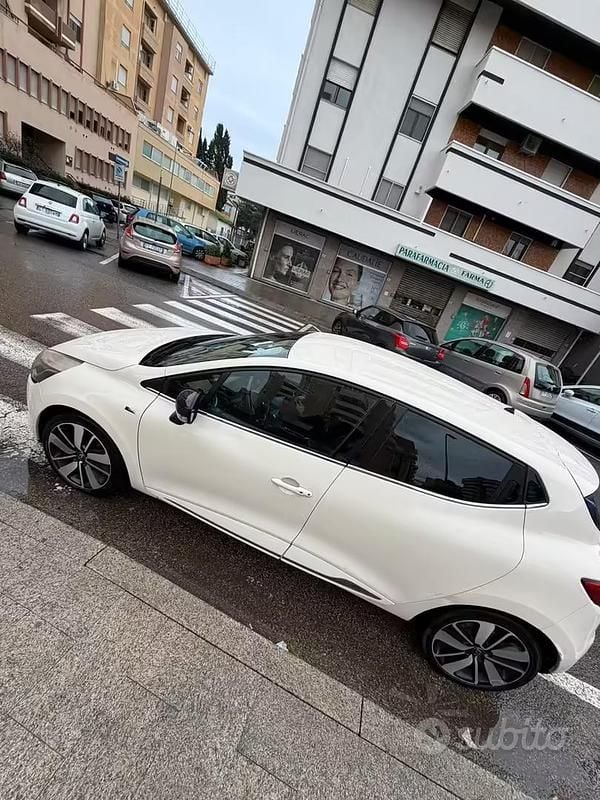 Usata Renault Clio IV 90 CV (66 kW) 2017 Berlina