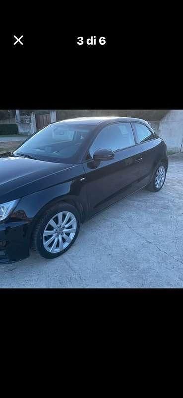 Usata Audi A1 Ambiente 90 CV (66 kW) 2015 Nero Utilitaria