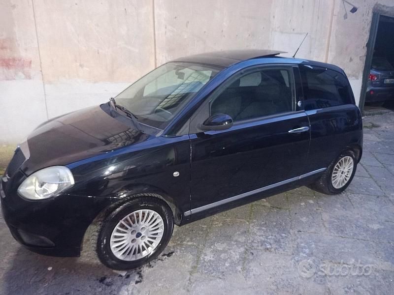 Usata Lancia Ypsilon 2009 Nero Utilitaria