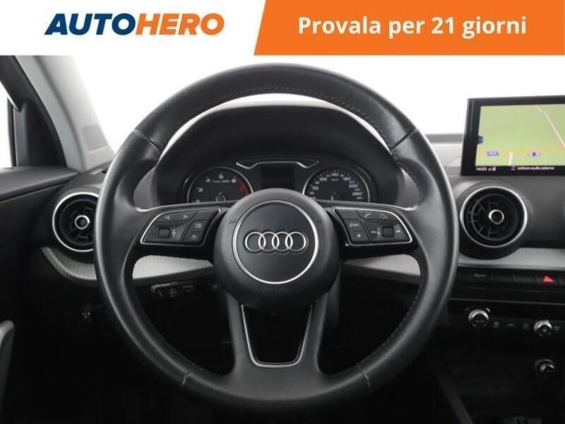 Usata Audi Q2 116 CV (85 kW) 2017 Grigio SUV