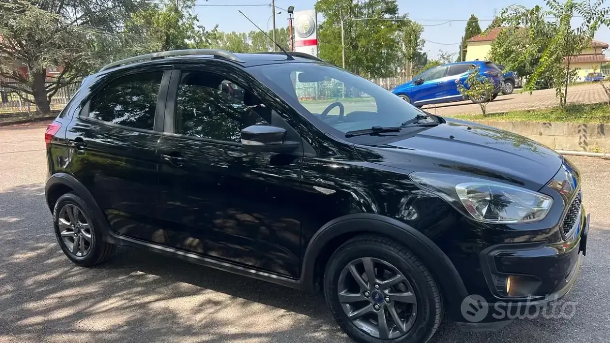 Usata Ford Ka Plus Active 86 CV (63 kW) 2019 Nero Utilitaria