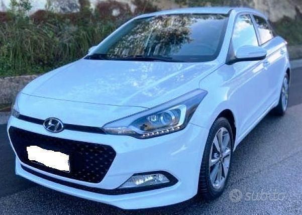 Usata Hyundai i20 2015 Bianco Utilitaria