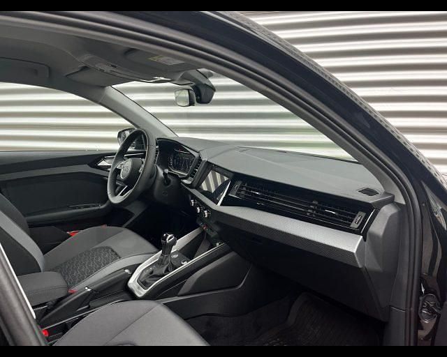 Nuova Audi A1 Sportback S-Line 116 CV (85 kW) 2025 Nero Utilitaria