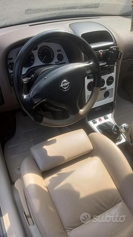 Usata Opel Astra 2001 Coupé