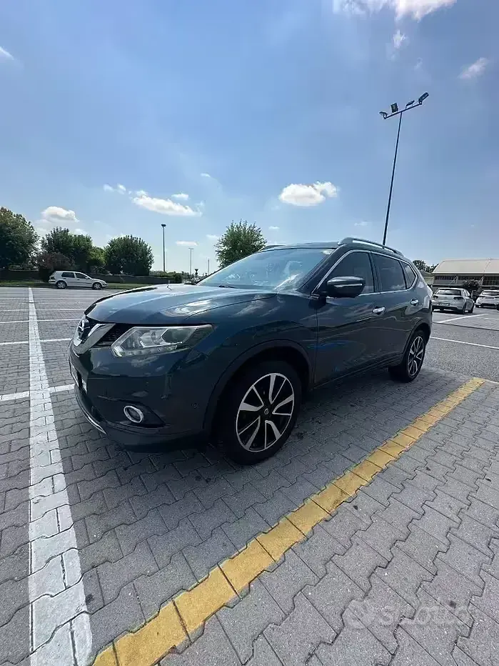 Usata Nissan X-Trail 131 CV (96 kW) 2015 Bluazzurro SUV