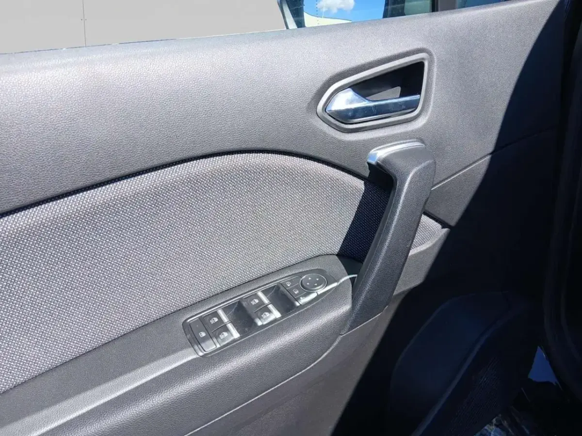 Usata Renault Captur Techno 91 CV (66 kW) 2025 Nero SUV