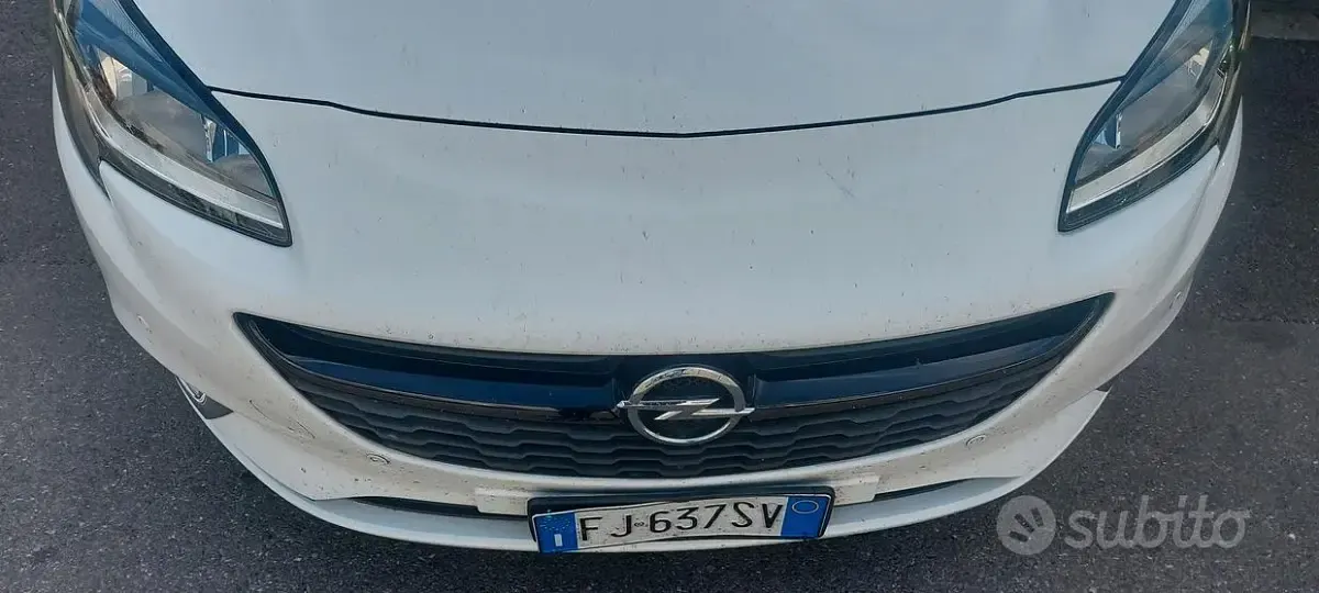 Usata Opel Corsa Cosmo 69 CV (50 kW) 2017 Bianco Utilitaria