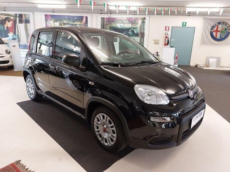 Usata Fiat Panda S 70 CV (51 kW) 2024 Nero Utilitaria