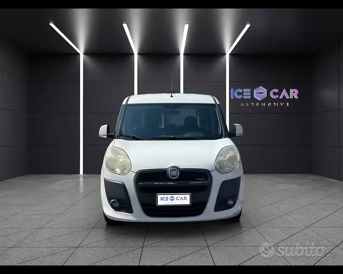 Usata Fiat Doblò 105 CV (77 kW) 2010 Bianco Monovolume