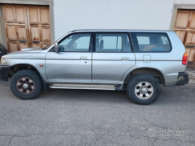 Usata Mitsubishi Pajero Sport 99 CV (72 kW) 1999 SUV