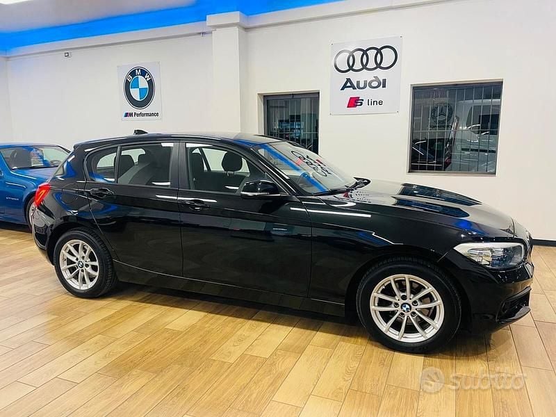 Usata BMW 118 Advantage 150 CV (110 kW) 2019 Nero Utilitaria
