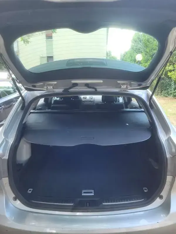 Usata Toyota Avensis Plus 126 CV (92 kW) 2009 Argento Station wagon