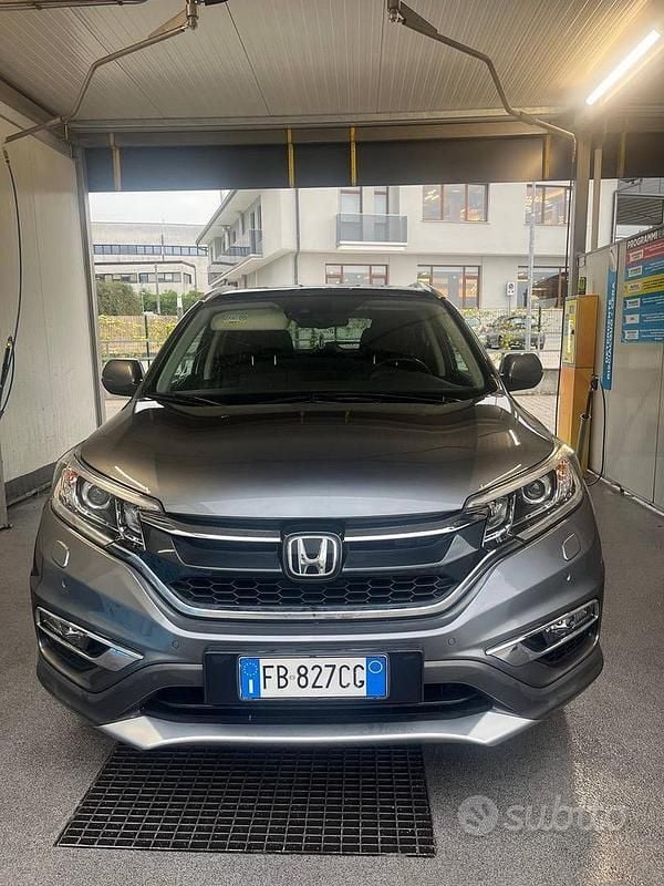 Usata 2015 Honda CR-V Executive SUV | 14.000 € (Ottimo prezzo) - Immagine 1/4
