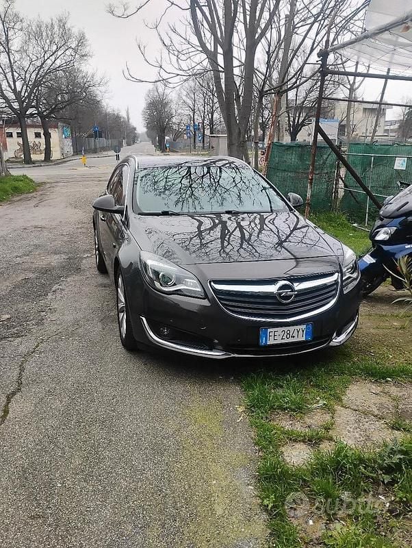 Usata Opel Insignia 170 CV (125 kW) 2016 Station wagon