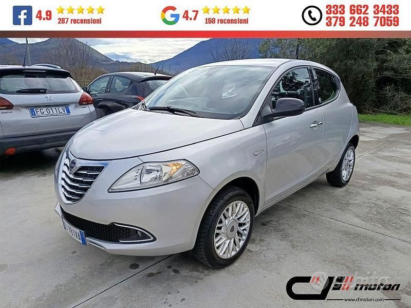 Usata Lancia Ypsilon 85 CV (62 kW) 2014 Utilitaria