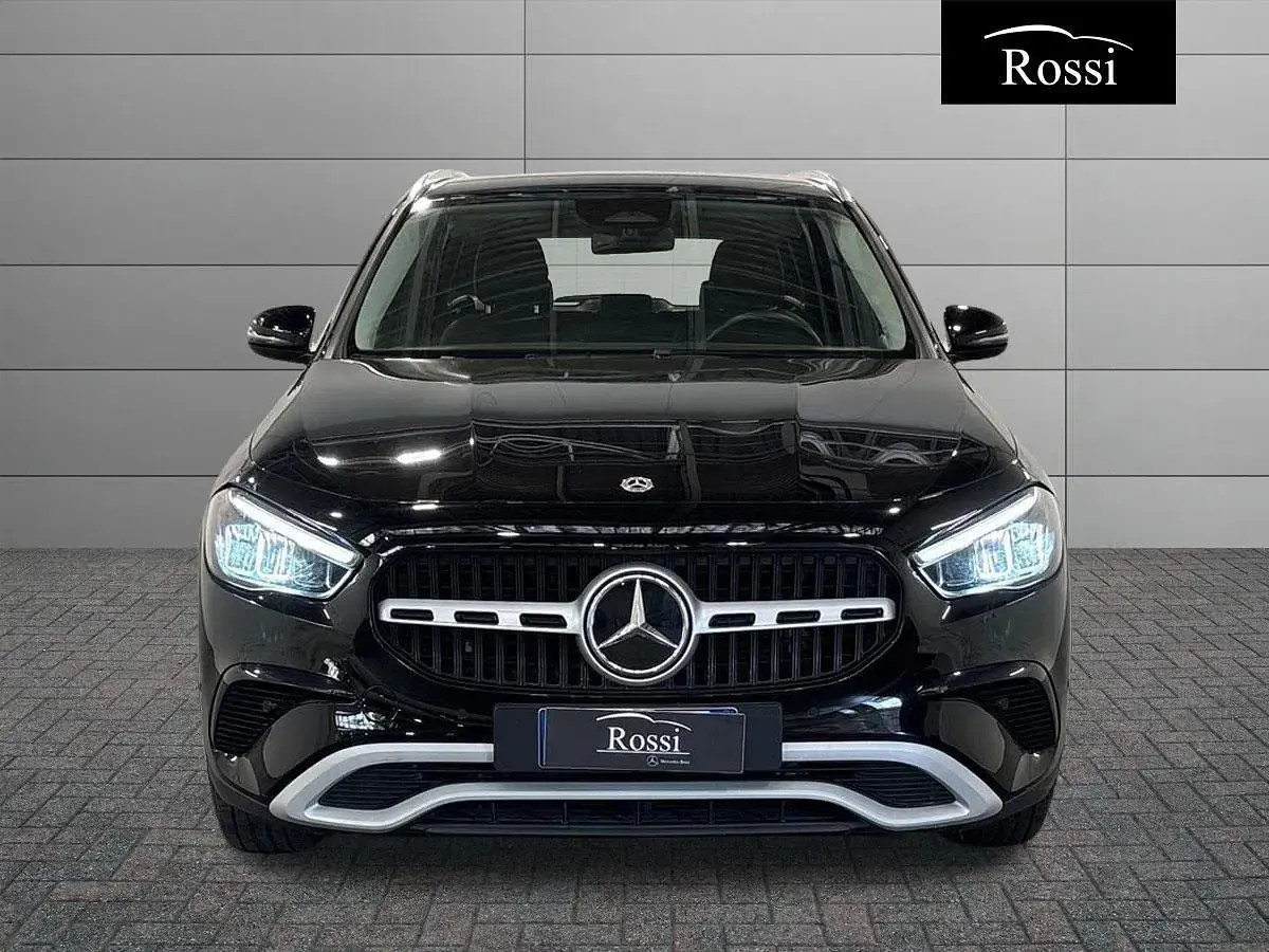 Usata Mercedes GLA180 Advanced 116 CV (85 kW) 2025 Nero notte SUV