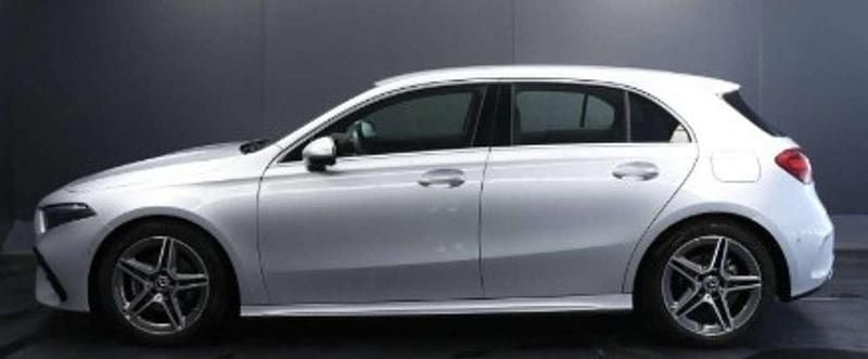 Usata Mercedes A180 AMG line 136 CV (100 kW) 2025 Argento Berlina