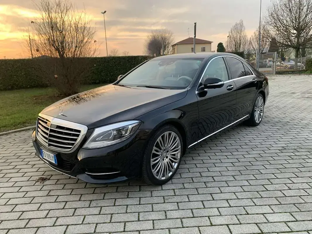 Käytetty Mercedes S350 Elegance 258 HP (189 kW) 2016 Musta Sedan