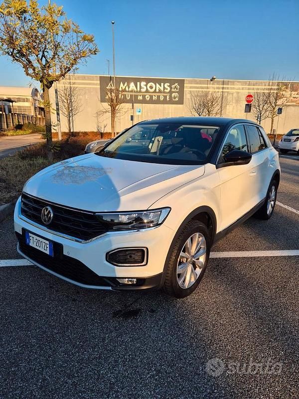Usata VW T-Roc 115 CV (84 kW) 2019 Bianco SUV