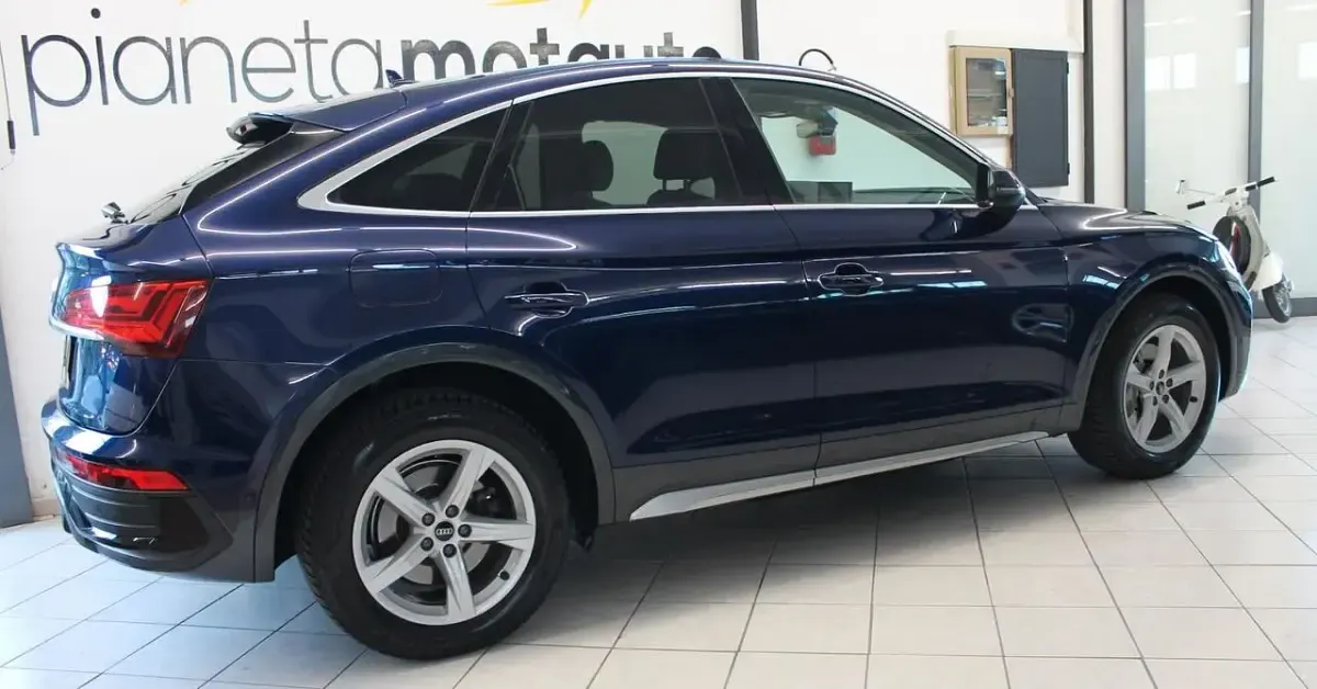 Usata Audi Q5 Advanced 203 CV (149 kW) 2022 Blu SUV