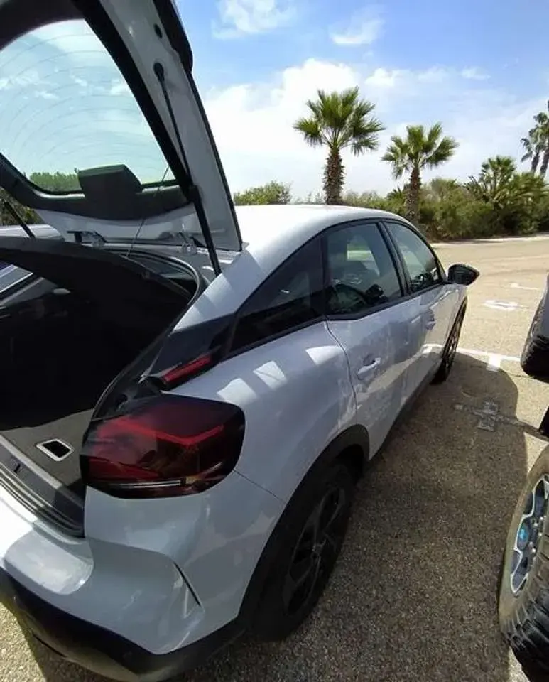 Usata Citroën C4 PureTech 131 CV (96 kW) 2024 Bianco SUV