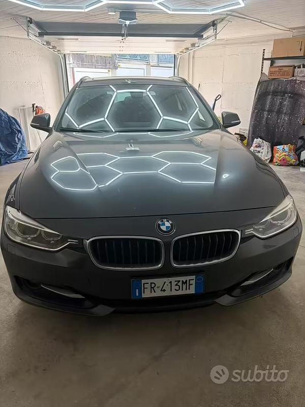 Usata BMW 320 Sport Line 184 CV (135 kW) 2012 Station wagon