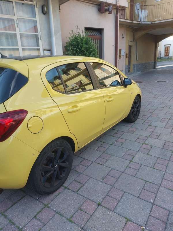 Usata Opel Corsa S 95 CV (69 kW) 2016 Giallo Berlina