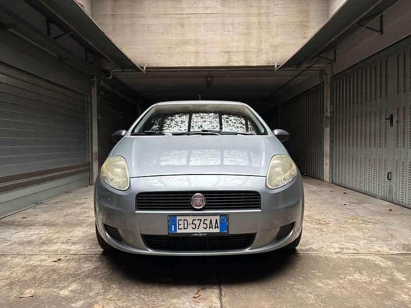 Usata Fiat Punto 73 CV (53 kW) 2010 Berlina