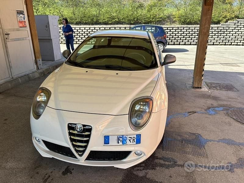 Usata Alfa Romeo MiTo Progression 70 CV (51 kW) 2015 Bianco Utilitaria