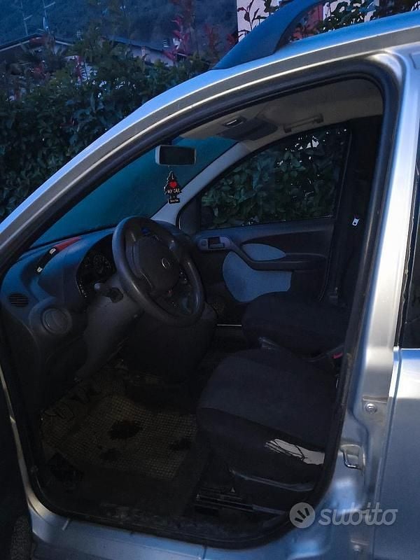Usata Fiat Panda 4x4 60 CV (44 kW) 2009 Grigio Utilitaria